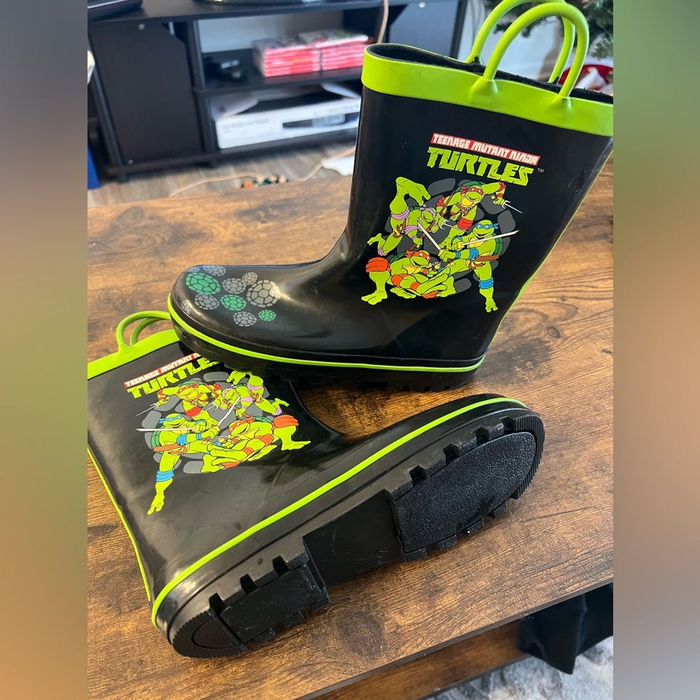 Teenage Mutant Ninja Turtle Kid Rain Boots TMNT Kids Size 2/3